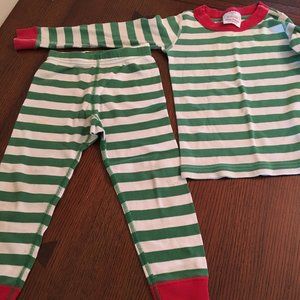 bundle of  Hanna Anderson's pajamas